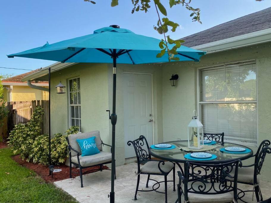 Spacious Near Downtown & The